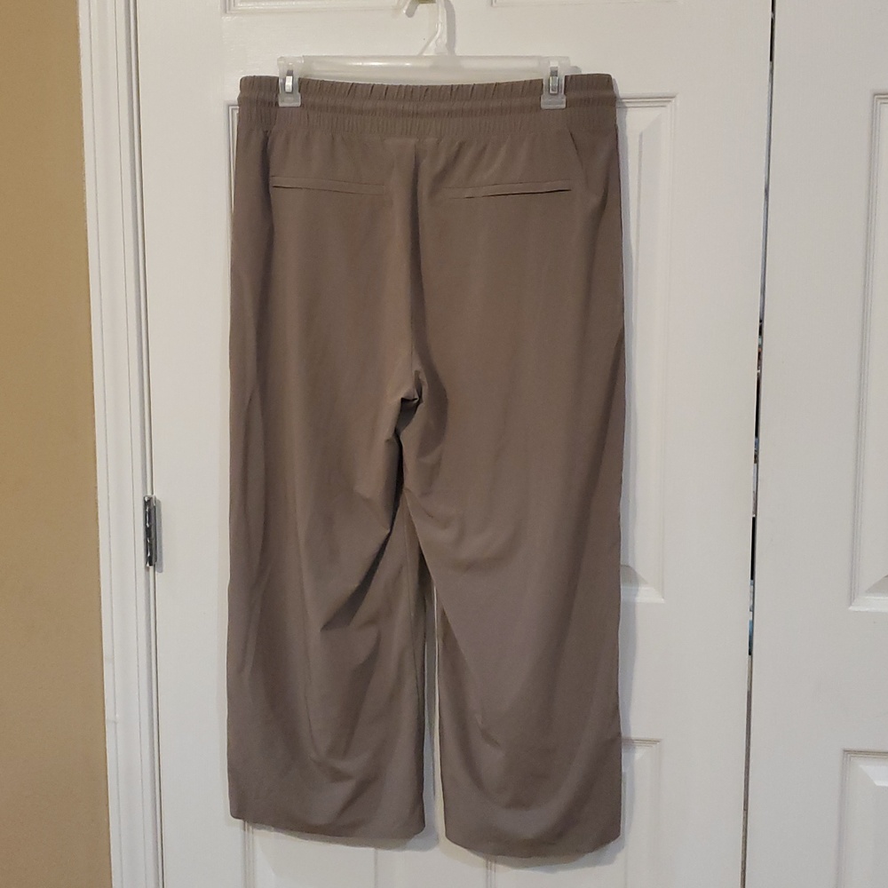 Athleta Wide Leg Pants Size - Picture 5 of 8